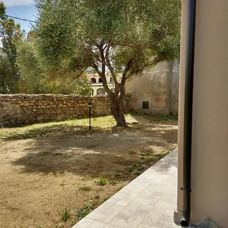B&B Le Isole San Teodoro  Exterior photo